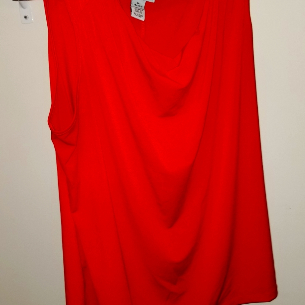 Catherine's red sleeveless top